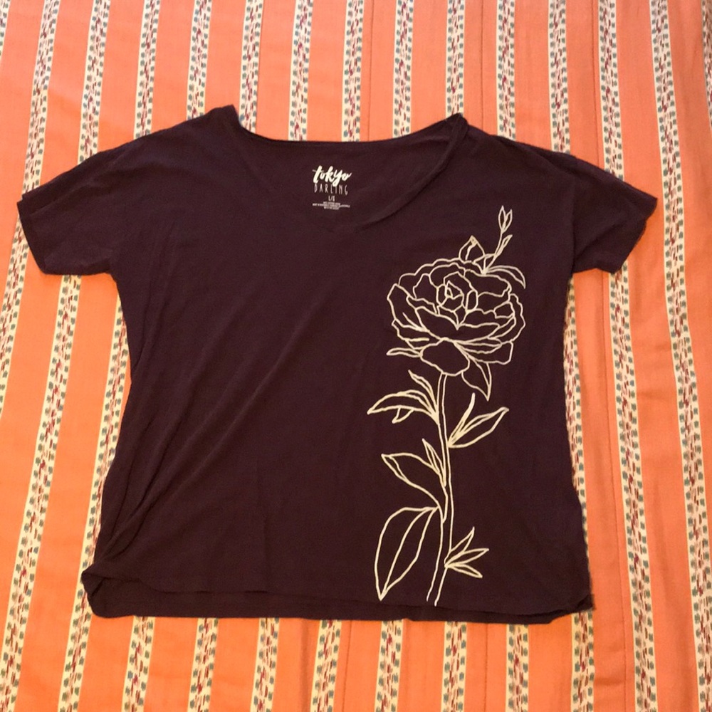 Maroon v-neck